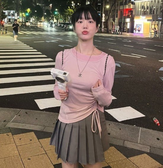 Actress Lee Yoo-bi Stuns in Daring Mini Dress During Tokyo Getaway - OUR K-POP