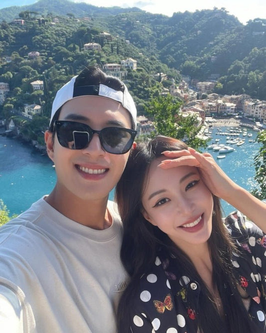 Han Ye-seul Smiles in Arms of Younger Boyfriend: "Husband's Life Shot Updated" - OUR K-POP