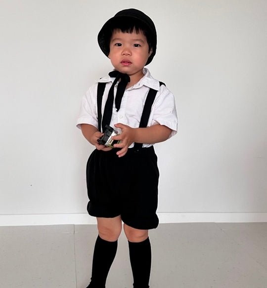 Rising Star: Yon Jun-beom Stuns Followers with Stylish Black and White Look as He Rapidly Grows Up - OUR K-POP