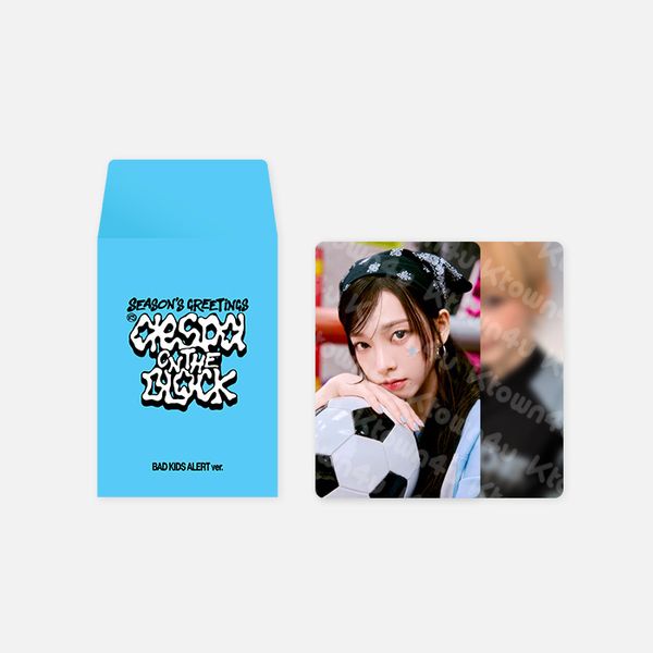 [Pre - order] aespa - [2025 SM ARTIST SEASON'S GREETINGS MD] RANDOM TRADING CARD (A Ver.) - OUR K - POP