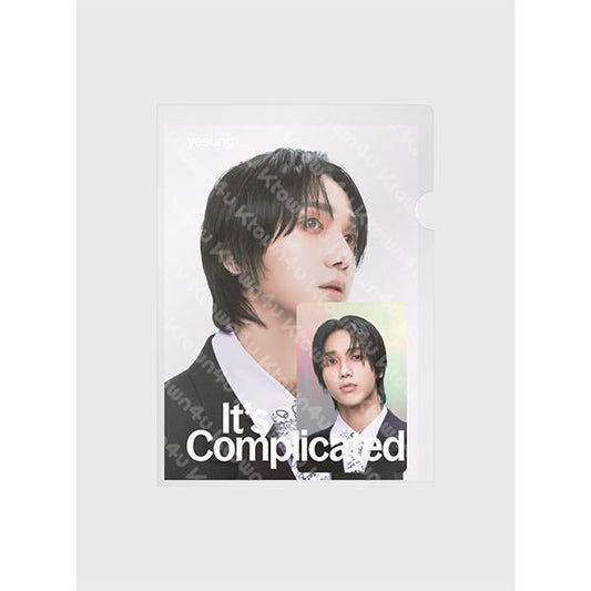 YESUNG - [It’s Complicated MD] POSTCARD + HOLOGRAM PHOTOCARD SET - OUR K - POP